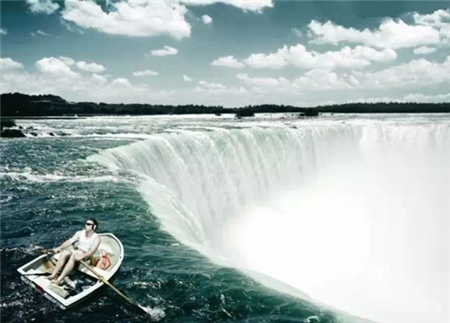 广告好创意,胜过千万句文案!